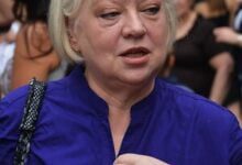 Минута отдыха «Набита гормонами»: тяжело больная Крючкова приготовилась к смерти Знаменитости 