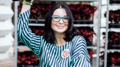 Минута отдыха Ингеборга Дапкунайте, Екатерина Стриженова, Андрей Малахов и другие на открытии выставки паблик-арта Знаменитости  Минута отдыха Ингеборга Дапкунайте, Екатерина Стриженова, Андрей Малахов и другие на открытии выставки паблик-арта Знаменитости