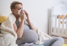 Минута отдыха В ожидании вируса. Как лечиться от ковида беременным и можно ли передать его ребенку Дети 