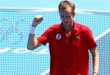 Минута отдыха Энди Маррей: «Игра Медведева выглядит неуклюжей» Спорт 