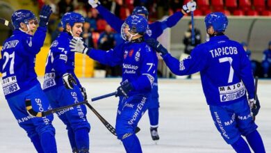 Минута отдыха Московское «Динамо» вышло в финал чемпионата России, «Енисей» сравнял счет в серии со «СКА-Нефтяником» Спорт 