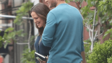 Минута отдыха Назло Бену Аффлеку: экс-супруга актера хочет заставить его ревновать Знаменитости  Минута отдыха Назло Бену Аффлеку: экс-супруга актера хочет заставить его ревновать Знаменитости