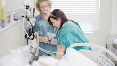 Минута отдыха «Врачи давили, но я не согласилась». Как изменились роды в эпоху пандемии Дети  Минута отдыха «Врачи давили, но я не согласилась». Как изменились роды в эпоху пандемии Дети