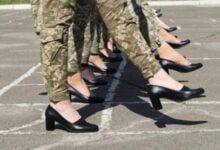 Минута отдыха Скандал в Украине: марширующие на каблуках украинки Интересное 