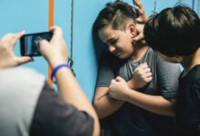 Минута отдыха Насилие в лагере. Как понять, что ребенку там плохо Дети 