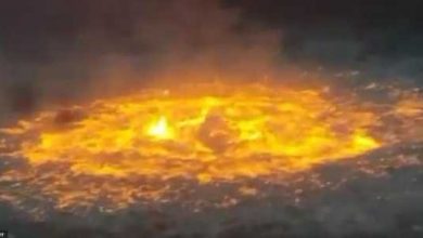 Минута отдыха Кипит, пылает и взрывается: в Мексике случайно подожгли океан Интересное  Минута отдыха Кипит, пылает и взрывается: в Мексике случайно подожгли океан Интересное
