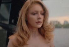 Минута отдыха Тина Кароль в розовом платье с вырезом показала главные достоинства Знаменитости 