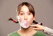 Минута отдыха Можно ли глотать жвачку: последствия, если ее нечаянно съесть Интересное 