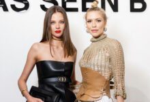 Минута отдыха Алеся Кафельникова, Юлия Снигирь, Яна Рудковская, Иван Ургант с женой и другие на открытии выставки в Москве Знаменитости 