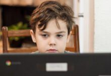 Минута отдыха «Для Zoom скорости не хватает». Сельский учитель — о дистанте без интернета Дети 