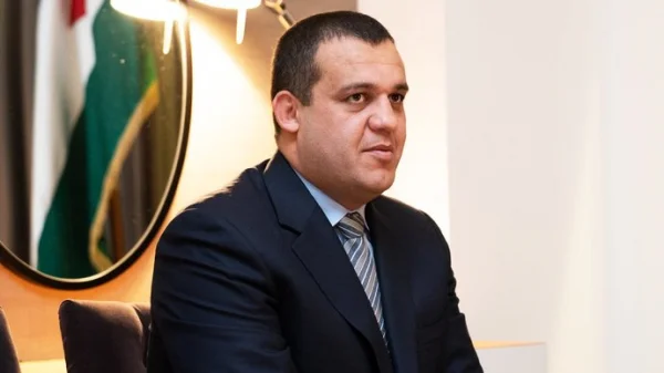 Минута отдыха Кремлёв встретился с президентом Палестины Махмудом Аббасом для обсуждения развития бокса в стране Спорт 