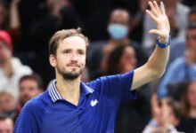 Минута отдыха Медведев вышел в полуфинал Итогового турнира после снятия Берреттини Спорт 