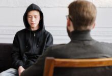 Минута отдыха «Мой первый кабинет был в закрытом туалете». Школьные психологи — анонимно и честно о своей работе Дети 