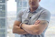 Минута отдыха Курбан Омаров: «Утром проснусь, а вы уже вовсю будете рассуждать, кто это» Знаменитости 