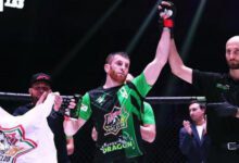 Минута отдыха Российский боец выжил в борьбе с бразильцем. Но рухнул после сумасшедшего бэкфиста. Спорт 