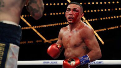 Минута отдыха Чемпион WBA, IBF и WBO в легком весе Теофимо Лопес проиграл Джорджу Камбососу Спорт  Минута отдыха Чемпион WBA, IBF и WBO в легком весе Теофимо Лопес проиграл Джорджу Камбососу Спорт