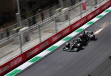 Минута отдыха Хэмилтон показал лучшее время на второй тренировке Гран-при Саудовской Аравии Спорт 