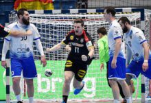 Минута отдыха Российские гандболисты проиграли Германии в своем заключительном матче на чемпионате Европы Спорт 