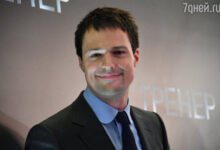 Минута отдыха «Отлично смотритесь вместе»: Козловский засветился с еще одной блондинкой помимо Акиньшиной Знаменитости 