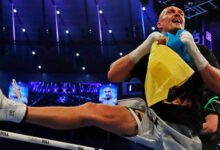 Минута отдыха Чемпион мира по боксу Усик провел дебютный матч в профессиональном футболе Спорт 