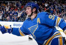 Минута отдыха На матче НХЛ включили гимн России! Всё из-за благородного поступка Тарасенко Спорт 