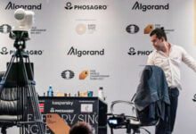 Минута отдыха Непомнящий проиграл Карлсену в 9-й партии матча за звание чемпиона мира Спорт 