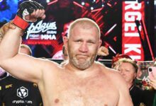 Минута отдыха Российский Десантник рухнул от странного удара американца. Но всё равно получил пояс! Спорт 