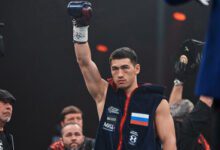 Минута отдыха Бивол дважды отправлял живучего соперника на настил. Но Валера оказался крепким орешком Спорт 