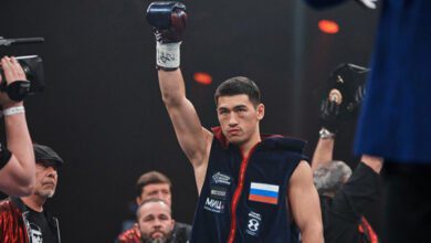 Минута отдыха Бивол дважды отправлял живучего соперника на настил. Но Валера оказался крепким орешком Спорт  Минута отдыха Бивол дважды отправлял живучего соперника на настил. Но Валера оказался крепким орешком Спорт