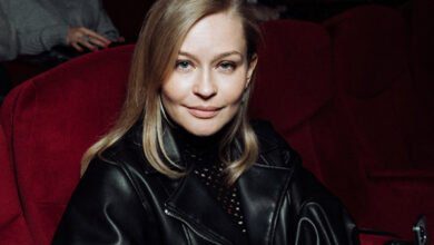Минута отдыха Dress Code. В Москве прошла премьера фильма "Первый Оскар". Среди гостей — Юлия Пересильд, Алексей Учитель, Владимир Мединский Знаменитости  Минута отдыха Dress Code. В Москве прошла премьера фильма "Первый Оскар". Среди гостей — Юлия Пересильд, Алексей Учитель, Владимир Мединский Знаменитости