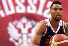 Минута отдыха Баскетболист ЦСКА Боломбой отказывается возвращаться в Россию, игрок эмоционально отреагировал на требование клуба Спорт 