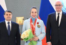 Минута отдыха «Не побеждаем, но денег требуем. Нигматуллиной нужно поставить памятник — золотой бюст!» — Губерниев о резонансном интервью биатлонистки Спорт 