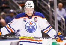 Минута отдыха Скандал в финале Западной конференции. Судьи открыто топят команду главной звезды НХЛ Спорт 