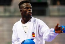 Минута отдыха «Не заслуживаю этого». Призеру ЧМ и ЧЕ по карате пришлось устроиться охранником в супермаркет Спорт 