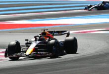 Минута отдыха Ферстаппен выиграл Гран-при Франции, Леклер сошел, Сайнс получил штраф Спорт 