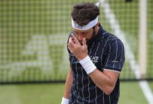 Минута отдыха «Обзывал крысой, блохой, змеёй». Лучшего теннисиста страны посадят из-за бывшей жены? Спорт 