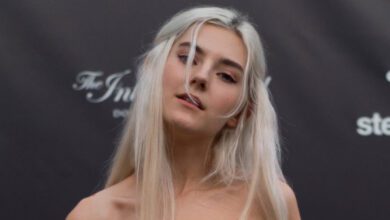 Минута отдыха «Лучшие хэдшоты — в моих видео». Российская порноактриса показала фото с медалью MVP мейджора по CS: GO Спорт  Минута отдыха «Лучшие хэдшоты — в моих видео». Российская порноактриса показала фото с медалью MVP мейджора по CS: GO Спорт