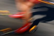 Минута отдыха Микроавтобус с польскими биатлонистами загорелся по пути на тренировку Спорт 