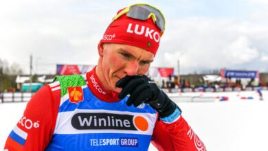 Минута отдыха Неожиданная драма Большунова. Проиграл полминуты 18-летнему юниору и финишировал последним Спорт  Минута отдыха Неожиданная драма Большунова. Проиграл полминуты 18-летнему юниору и финишировал последним Спорт