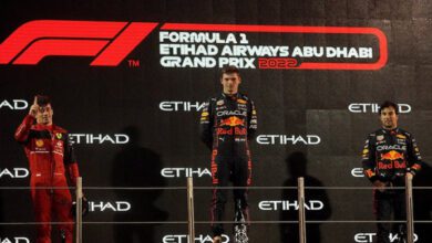 Минута отдыха Ферстаппен стал победителем Гран-при Абу-Даби, Хэмилтон сошел и завершил сезон без побед, Леклер — вице-чемпион Спорт 