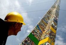 Минута отдыха Самую высокую игрушечную башню построили в Праге Интересное 