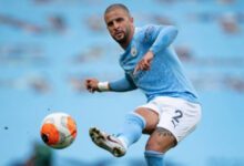 Минута отдыха Полиция начала расследования из-за видео с футболистом «Сити» Уокером из бара Спорт 