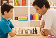 Минута отдыха «Сыграем?» Почему ребенка обязательно надо научить игре в шахматы Дети 