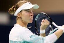 Минута отдыха Российская теннисистка Самсонова вышла в 1/8 финала турнира в Мадриде, обыграв чемпионку «Ролан Гаррос» Спорт 