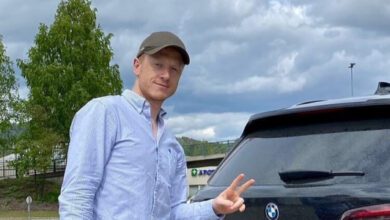 Минута отдыха «По ноге текла кровь». Лучшего биатлониста мира забрали в больницу после нападения Спорт  Минута отдыха «По ноге текла кровь». Лучшего биатлониста мира забрали в больницу после нападения Спорт
