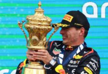 Минута отдыха Ферстаппен выиграл шестую гонку подряд, став победителем Гран‑при Великобритании «Формулы‑1» Спорт 