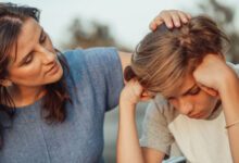 Минута отдыха «Сын болезненно пережил появление отчима». Как наладить отношения с подростком Дети 