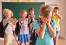 Минута отдыха Сына дразнят из-за необычного имени. Как ему помочь? Дети 