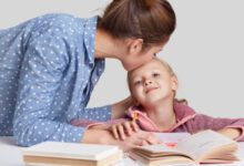 Минута отдыха «Я боюсь перехвалить ребенка». Как найти баланс между одобрением и критикой Дети 