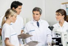 Минута отдыха Интерн - это еще студент или уже врач? Что входит в обязанности интерна и какие права он имеет? Интересное 